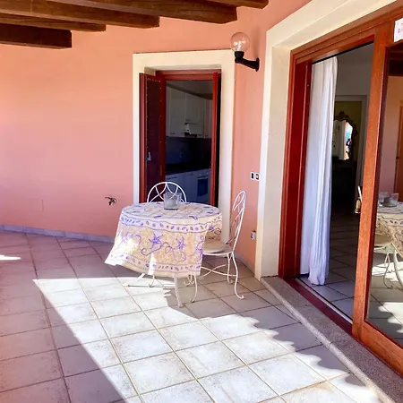 Luxury Ginepro Sea View With Common Swimming Pool Just 50 Mt From The Lejlighed Golfo Aranci