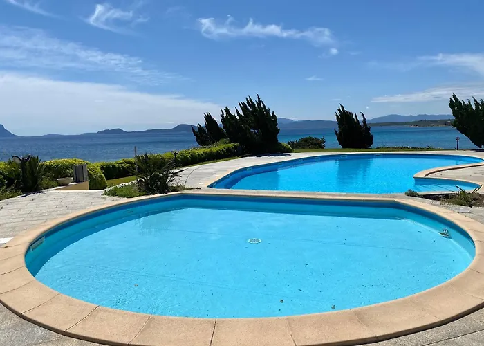 Luxury Ginepro Sea View With Common Swimming Pool Just 50 Mt From The Apartman *